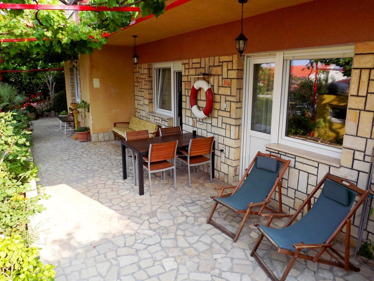 נובי ווינודולסקי Apartments Maricic 200 Meters From The Beach מראה חיצוני תמונה