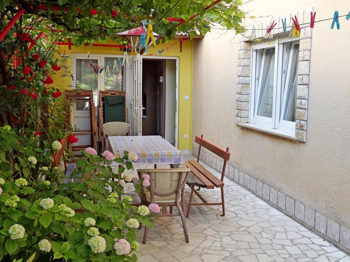 נובי ווינודולסקי Apartments Maricic 200 Meters From The Beach מראה חיצוני תמונה