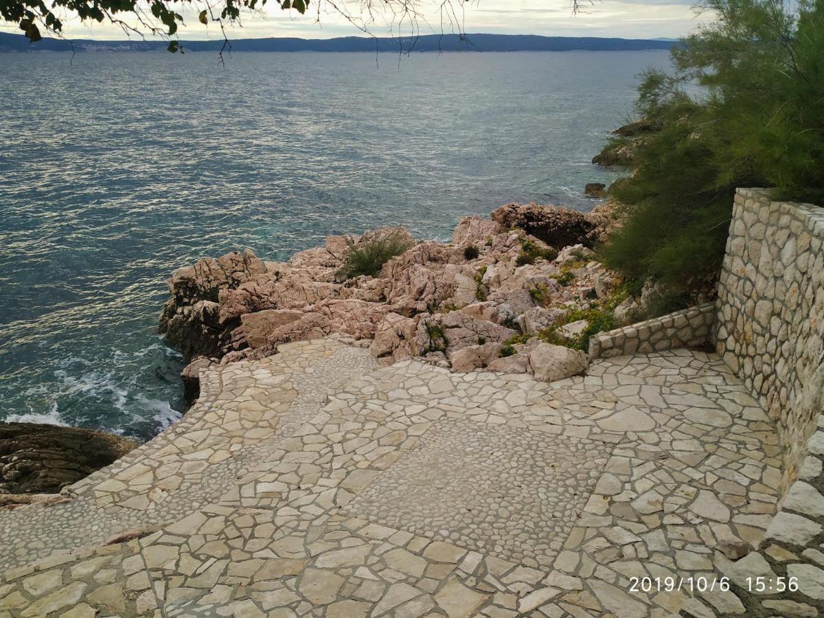 נובי ווינודולסקי Apartments Maricic 200 Meters From The Beach מראה חיצוני תמונה