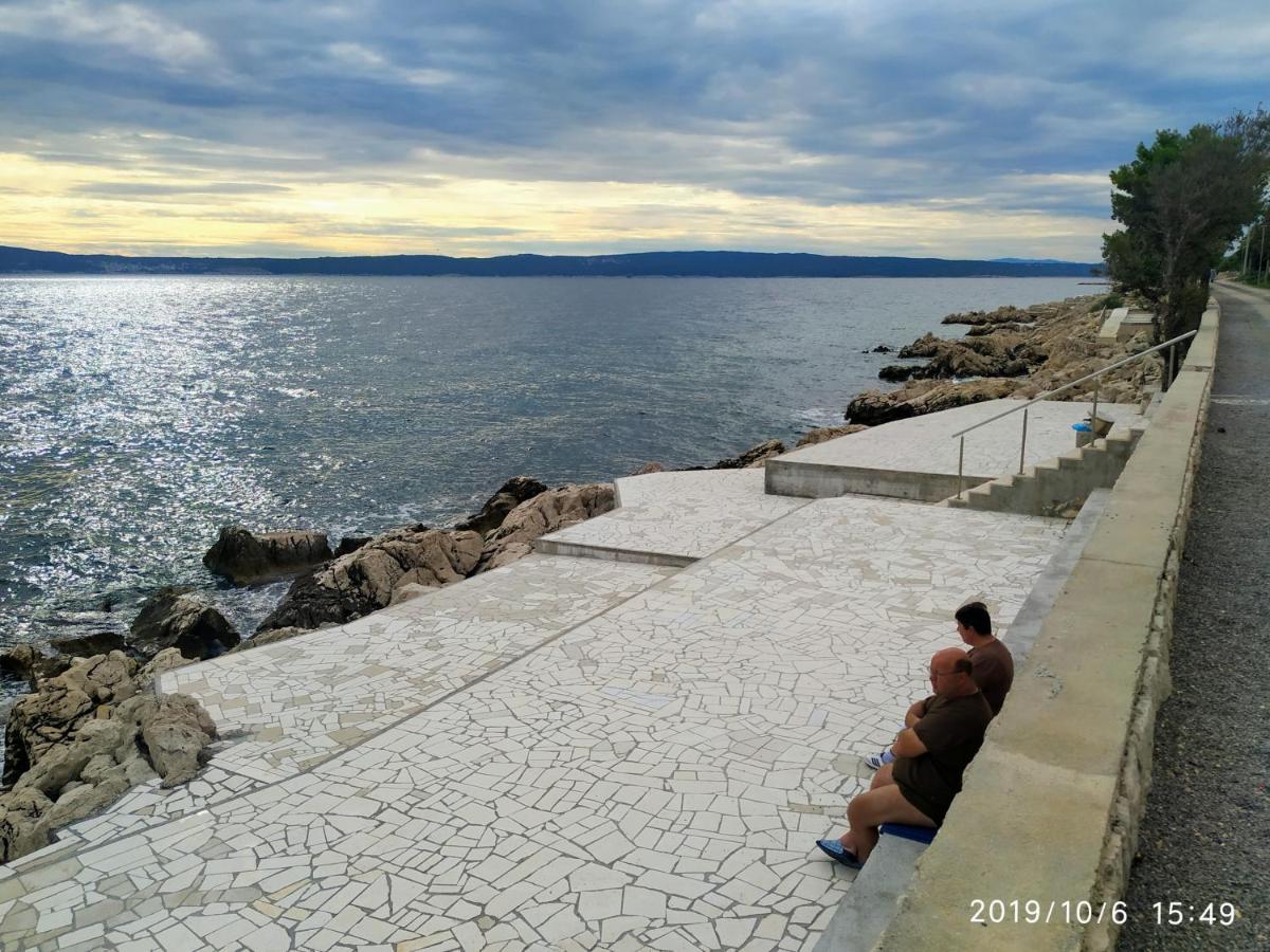 נובי ווינודולסקי Apartments Maricic 200 Meters From The Beach מראה חיצוני תמונה