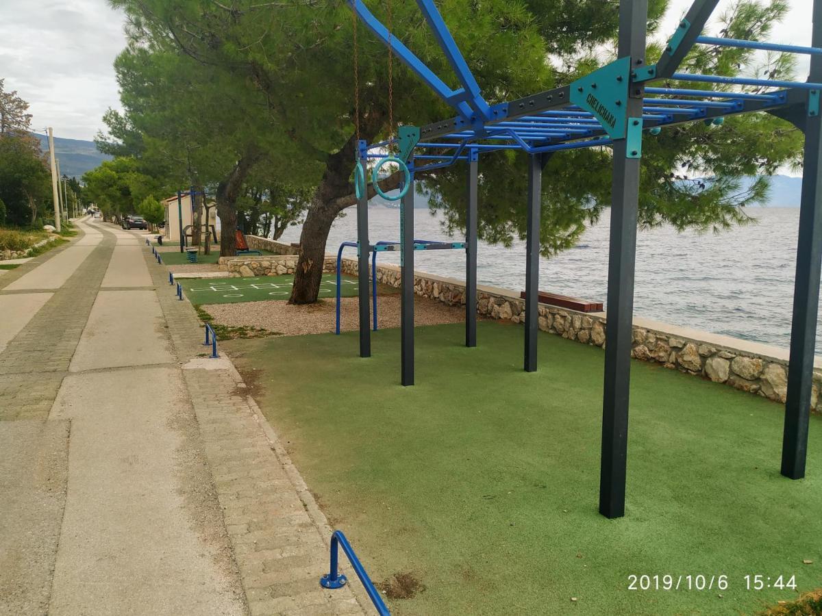 נובי ווינודולסקי Apartments Maricic 200 Meters From The Beach מראה חיצוני תמונה